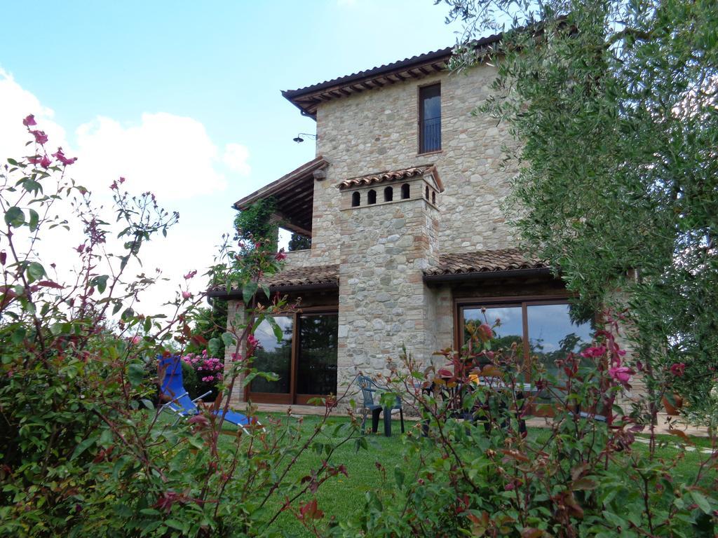 Agriturismo La Torraccia Todi Exterior photo
